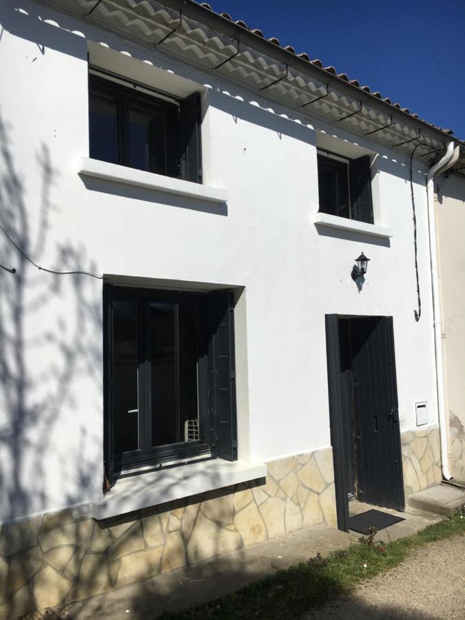 Cilaos - Maisonnette Au Coeur Du Medoc Saint-Laurent-de-Medoc Exterior foto