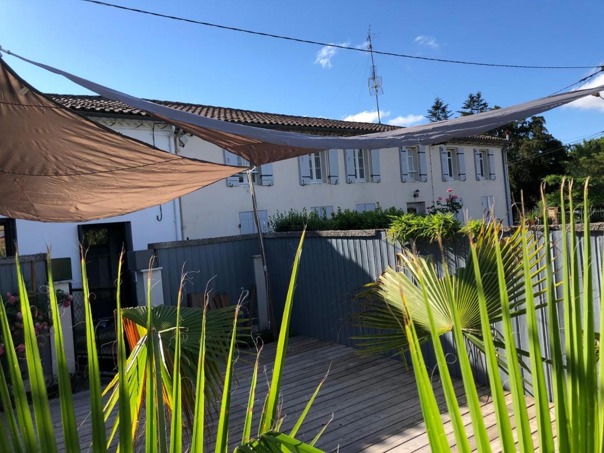 Cilaos - Maisonnette Au Coeur Du Medoc Saint-Laurent-de-Medoc Exterior foto